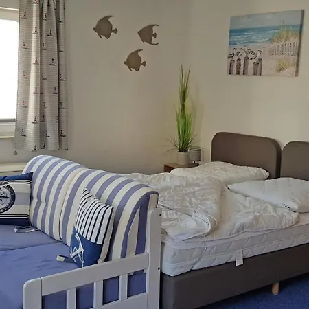 Monika, Whg 10 - Kleiner Leuchtturm Lägenhet Sassnitz